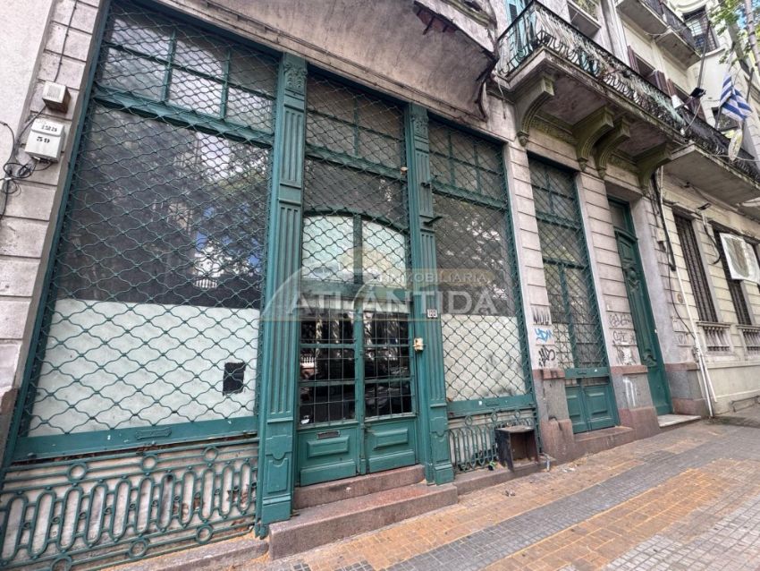 Foto de Venta Padrón Unico! Proyecto Con Visión - Edificio Con Más De 1.000 M2 Edificados! Av. Uruguay, Centro. Inm, Atlántida