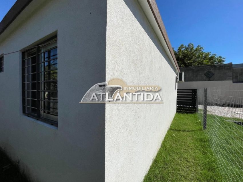 Foto de Casa En Venta En Lagomar Sur. Inmobiliaria Atlántida!