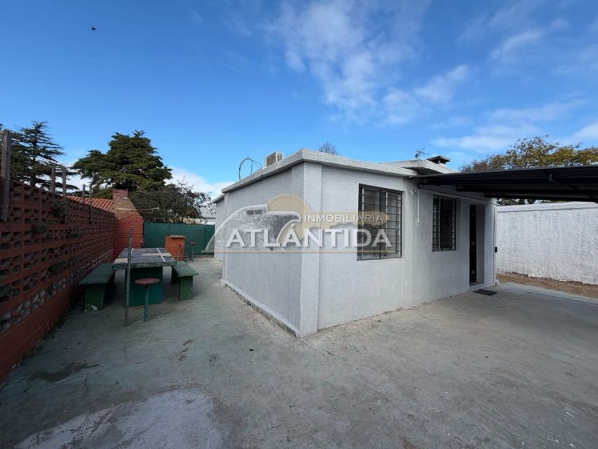 Foto de Alquiler Anual Las Toscas Con El L&iacute;mite De Atl&aacute;ntida Ph 3, A 6 Cuadras De La Playa, A Estrenar, Inmobiliaria Atl&aacute;ntida!
